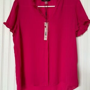 T.Tahari XS pink ruffled light weight blouse. New w tags